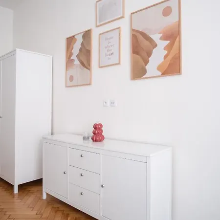 Spacious In Karlin By Days Apartment Prague