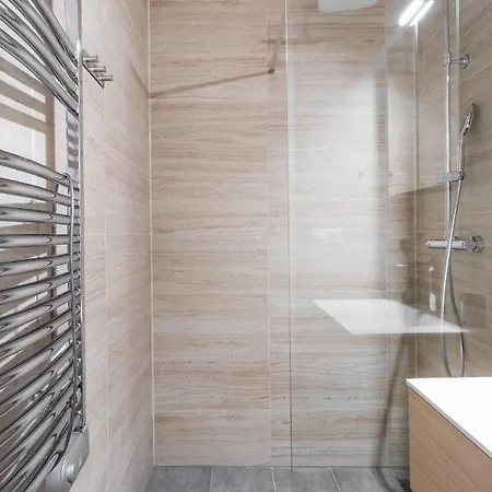 Spacious In Karlin By Days